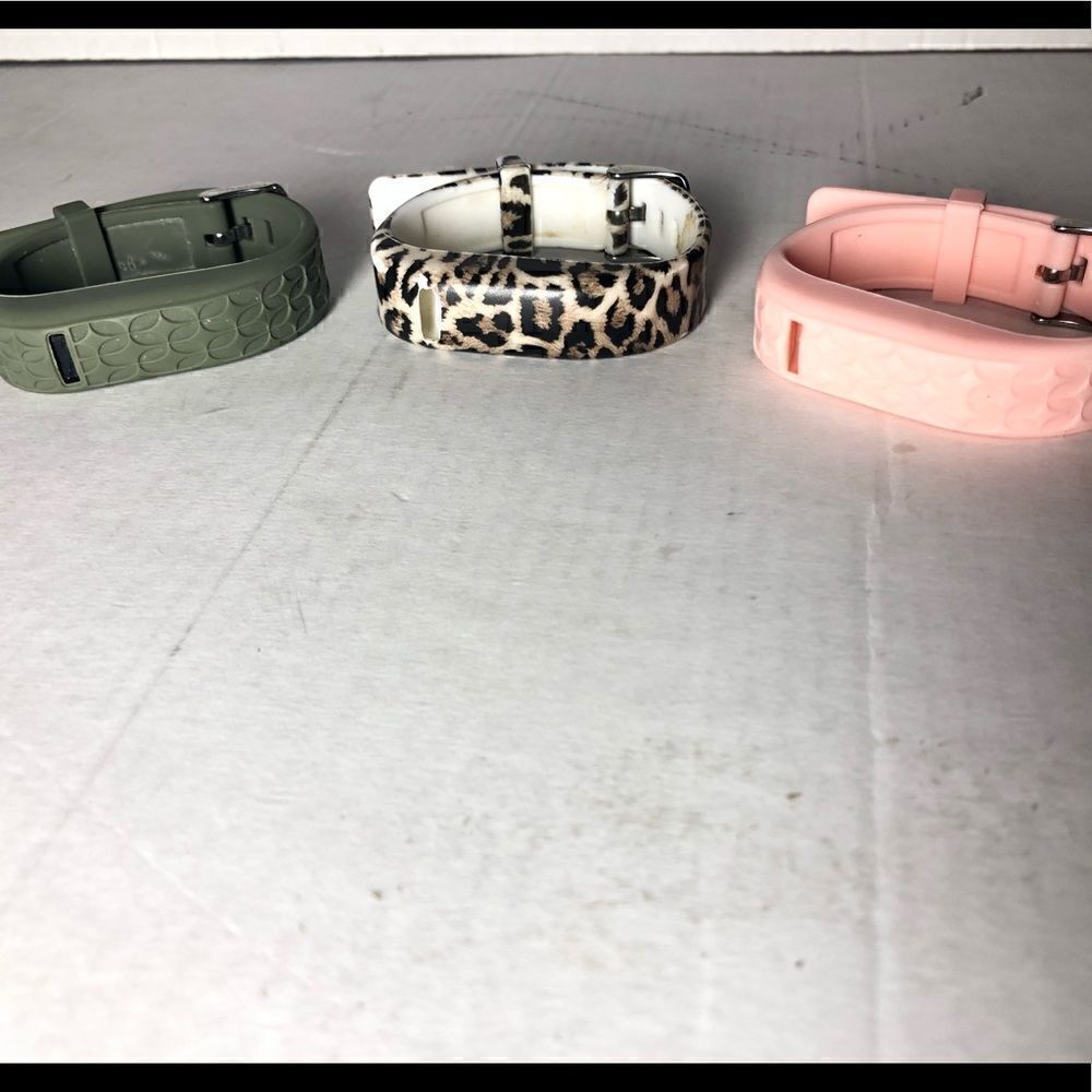 Fitbit Replacement Band Bundle Set - Picture 5 of 6